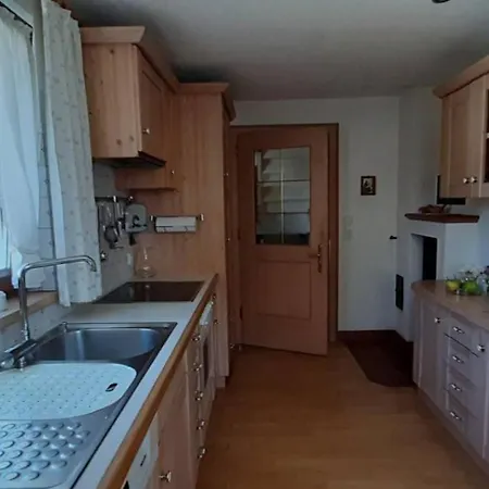Spacious With Pool *